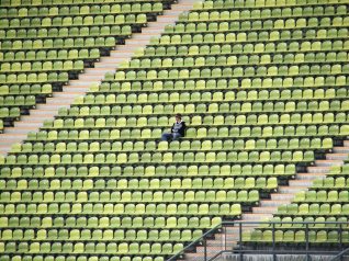 alone-chairs-color-67836